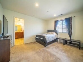1450 Santa Diana Rd in Chula Vista, CA - Building Photo - Building Photo