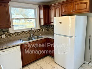 81 Elberta St in Nashville, TN - Building Photo - Building Photo