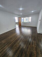 1221 S Holt Ave in Los Angeles, CA - Foto de edificio - Interior Photo