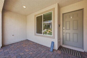 10720 Norfolk View Ct in Las Vegas, NV - Building Photo - Building Photo
