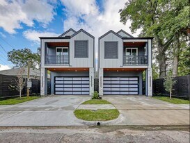5215 Farmer St in Houston, TX - Building Photo