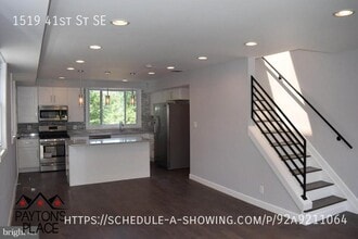 1519 41st St SE in Washington, DC - Foto de edificio - Building Photo