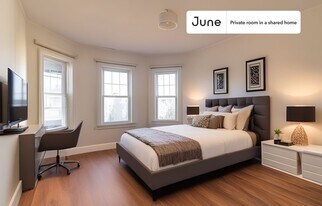 Room in Shared 4 bed/1 bath home, Unit D in Boston, MA - Building Photo