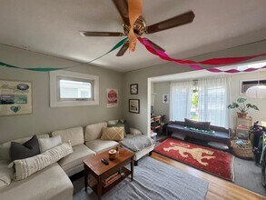 16 Corinthian Rd, Unit 2 in Somerville, MA - Building Photo - Building Photo
