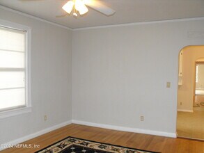 2161 Myra St, Unit 4 in Jacksonville, FL - Building Photo - Building Photo