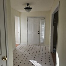 205 Killian Green Dr in Columbia, SC - Building Photo - Building Photo