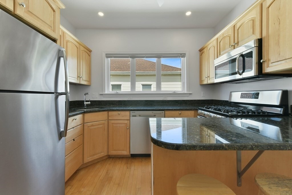 44-46 Pinkham Rd in Medford, MA - Building Photo