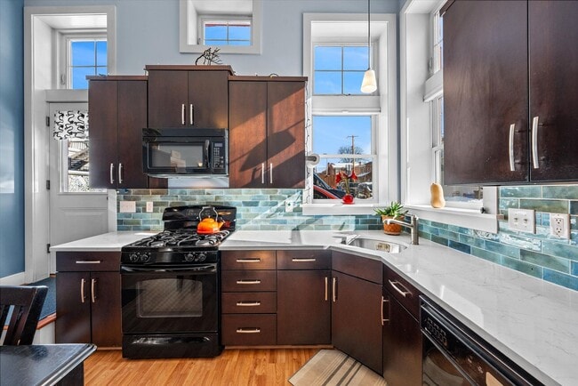 property at 217 W Biddle St