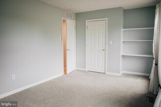 394 Doral Ct in Westminster, MD - Building Photo - Building Photo