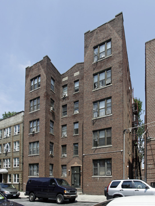 14 Coyle Pl in Yonkers, NY - Foto de edificio