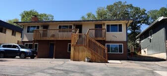 2922 Sage St, Unit 1 in Colorado Springs, CO - Building Photo