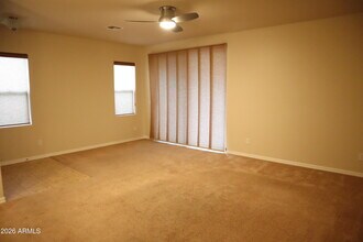 255 E Locust Dr in Chandler, AZ - Building Photo - Building Photo