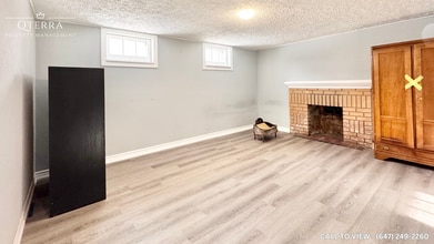 116 Parkview Hill Cres in Toronto, ON - Building Photo - Building Photo