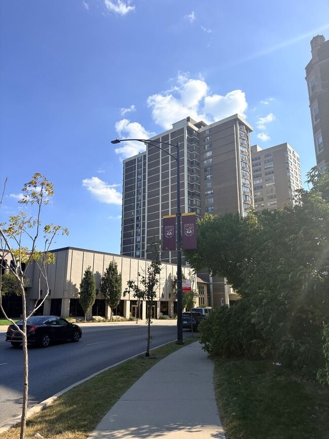 property at 6325 N Sheridan Rd