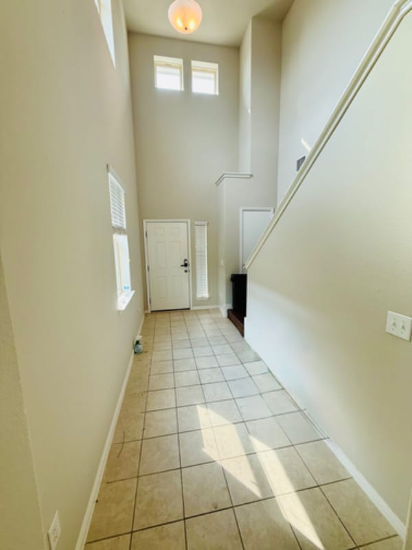 400 Eagle Brook Ln in Buda, TX - Building Photo - Building Photo
