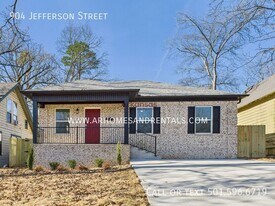 904 Jefferson St in Little Rock, AR - Building Photo