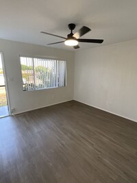 2731 Drew Ln in Lemon Grove, CA - Foto de edificio - Building Photo