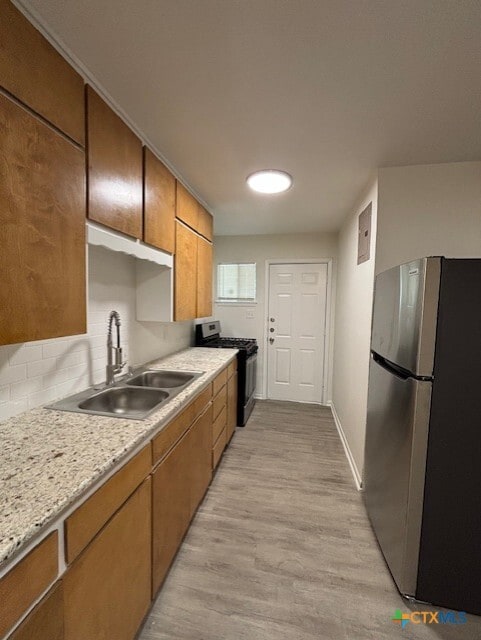 property at 1802 W Avenue H