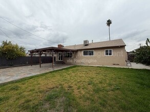 1307 Pepper Tree Ln in San Bernardino, CA - Building Photo - Building Photo