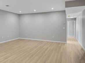 729-731-731 Broadway in Bayonne, NJ - Building Photo - Building Photo