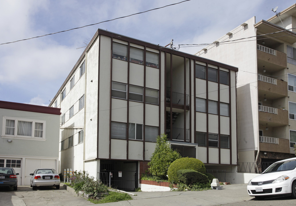 Euclid Avenue Apartments in Oakland, CA - Foto de edificio