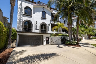 Vista Paradiso in Studio City, CA - Foto de edificio - Building Photo