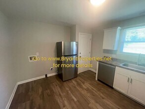 502 Utley Dr in Goodlettsville, TN - Building Photo - Building Photo