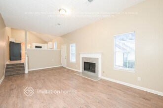 4155 Waldrop Hills Dr, Unit J202 in Decatur, GA - Building Photo - Building Photo