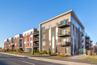 Le Meridiem-Longueuil in Longueuil, QC - Building Photo - Building Photo