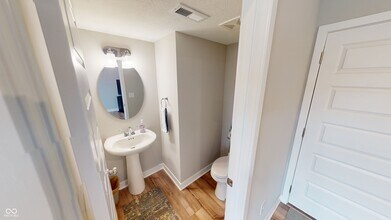 7101 Equality Blvd in Carmel, IN - Building Photo - Building Photo