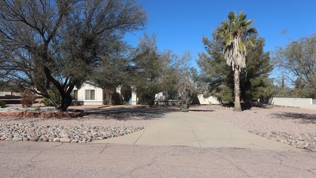 property at 3353 Kalispell Ave