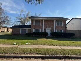 401 Willett Place Blvd, Unit 401 in Monroe, LA - Building Photo