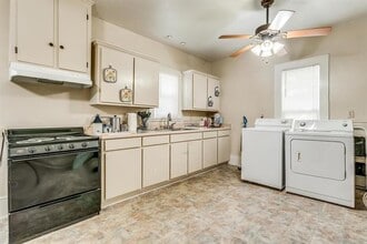 791 Clinton Ave in Stephenville, TX - Building Photo - Building Photo