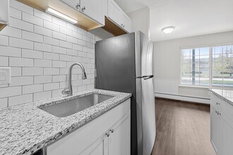 17250 Raupp Rd in Melvindale, MI - Building Photo - Building Photo