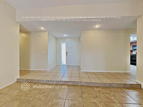 8201 Helena Dr in Orlando, FL - Building Photo - Building Photo