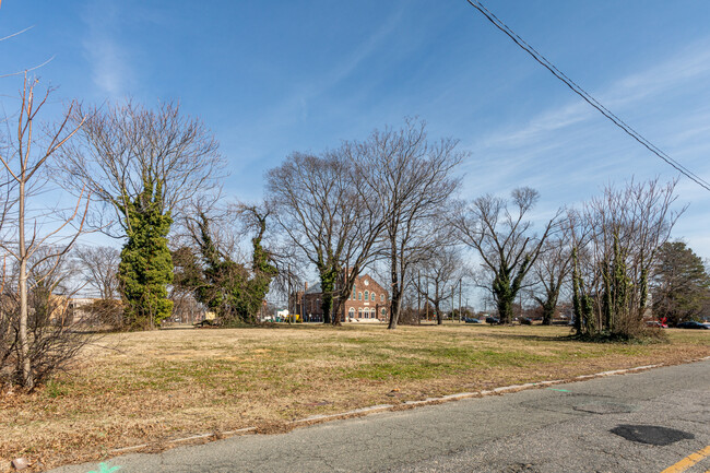 The Planet Apartments in Richmond, VA - Building Photo - Building Photo