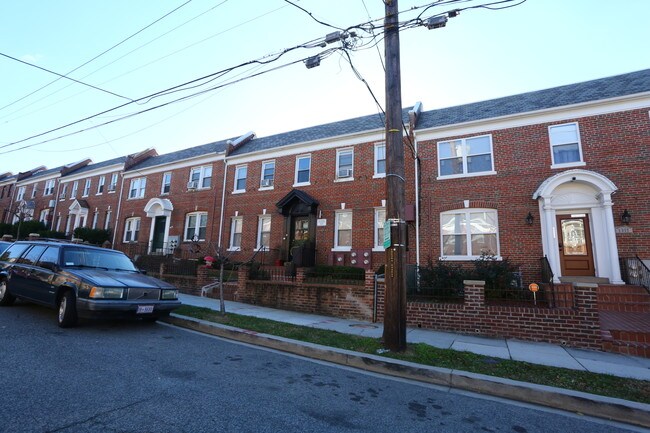 1321 Adams St NE in Washington, DC - Building Photo - Building Photo