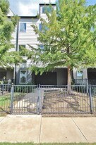 1430 Grigsby Ave in Dallas, TX - Building Photo