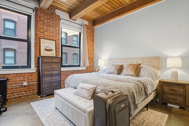 9 W Broadway in Boston, MA - Building Photo - Building Photo