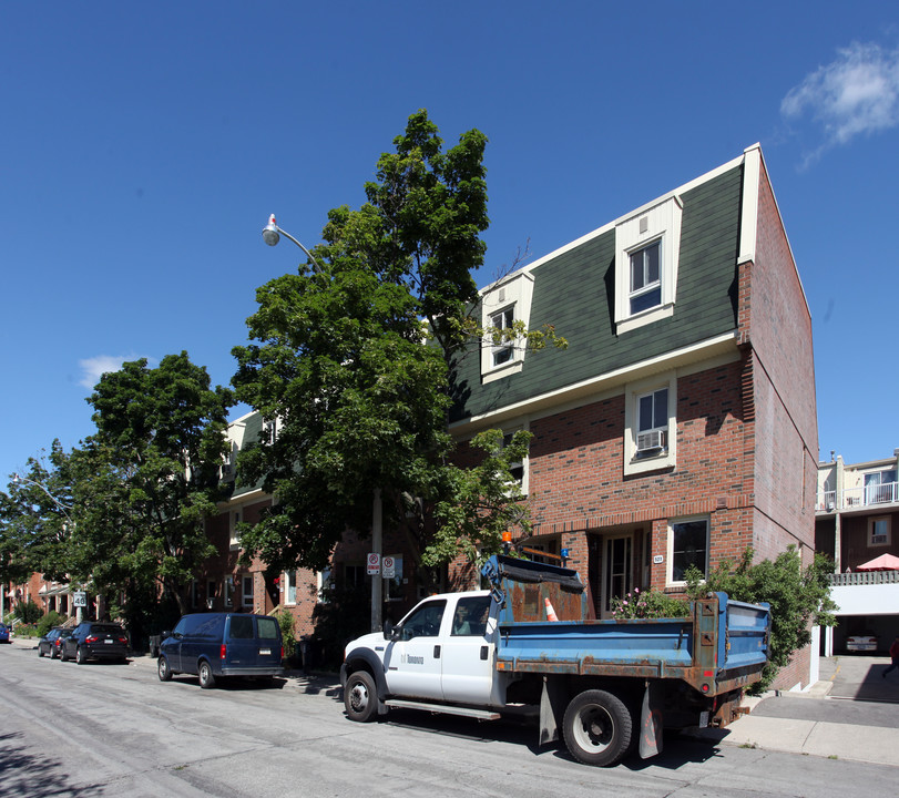 493-523 Melita Cres in Toronto, ON - Building Photo