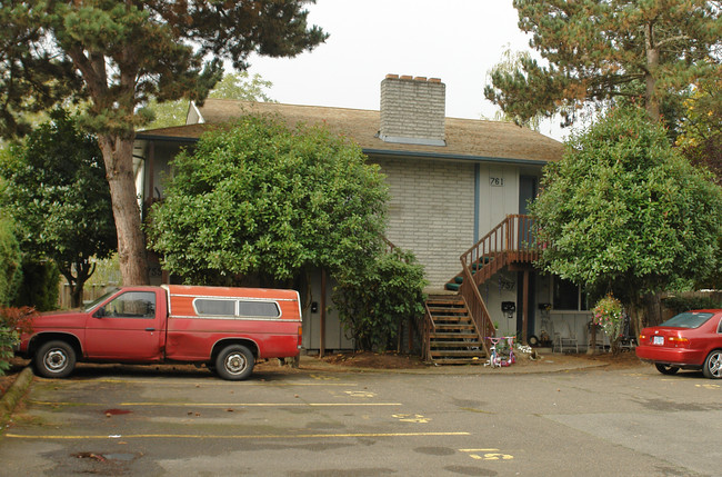 755-761 Gerth St NW in Salem, OR - Building Photo - Building Photo