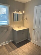 21 5th St, Unit 21 in Roseville, OH - Foto de edificio - Building Photo
