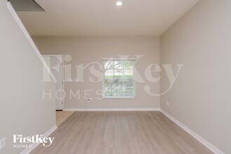 11108 Creek Haven Dr in Riverview, FL - Building Photo - Building Photo