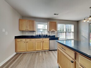 10 Kilberry Blvd in Greenville, SC - Foto de edificio - Building Photo