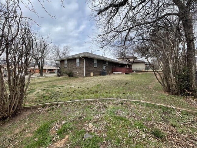 3200 Lyon Blvd in Oklahoma City, OK - Building Photo - Building Photo