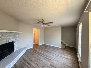 9990 Smugglers Cove Ln in Shreveport, LA - Building Photo - Building Photo