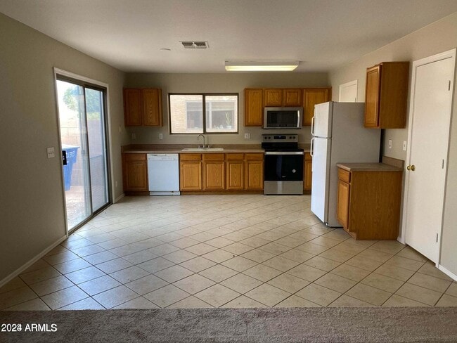 2138 E Spruce Dr in Chandler, AZ - Building Photo - Building Photo