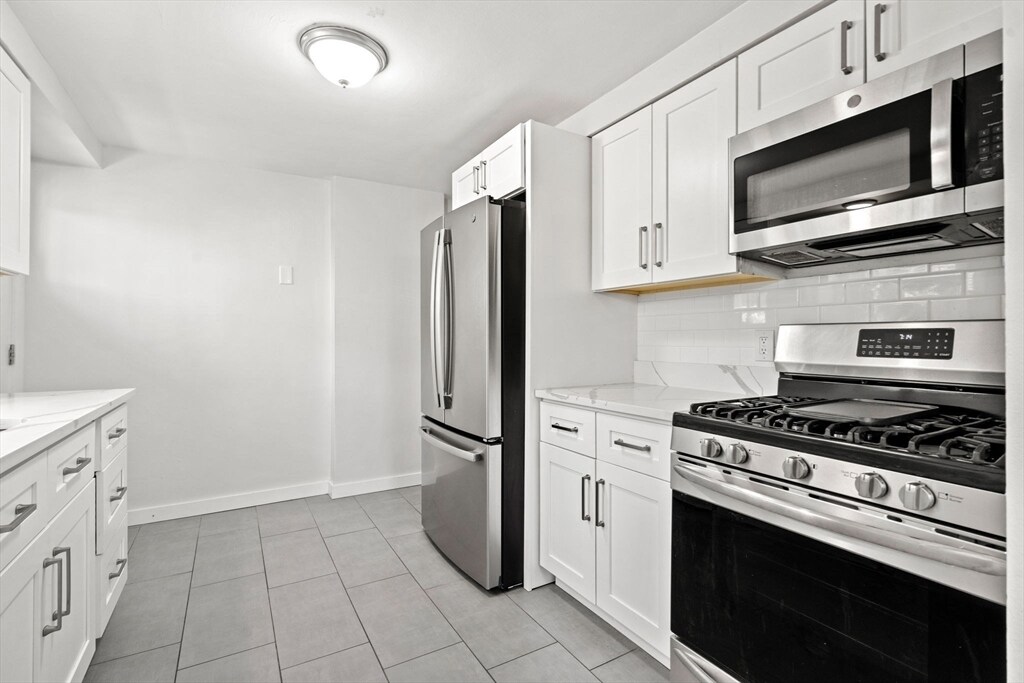 94 North St in Somerville, MA - Building Photo