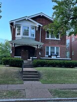 4947 Cote Brilliante Ave, Unit 4947 #1 in St. Louis, MO - Building Photo