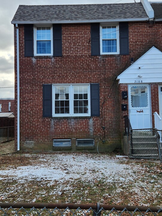 2108 Seneca Rd, Unit A in Wilmington, DE - Building Photo